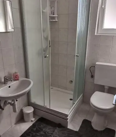 Spanic Apartment *